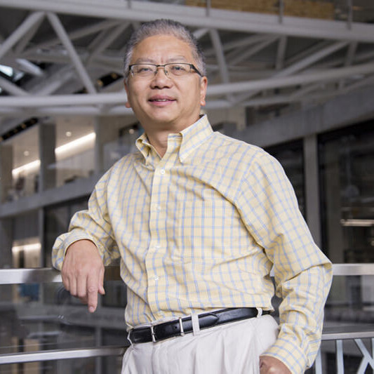 Texas Engineer Alex Huang